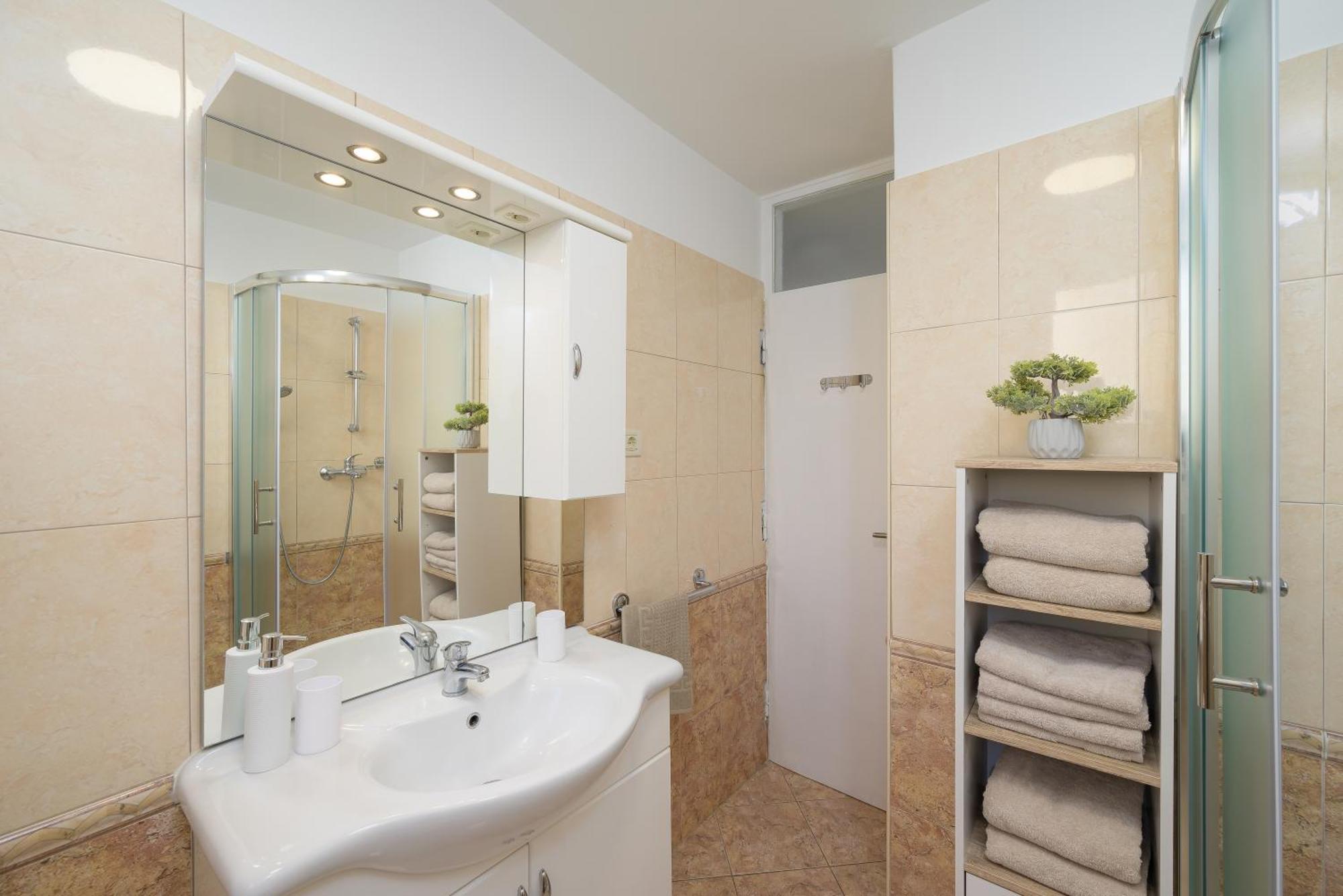 Apartment Pina Porec Luaran gambar